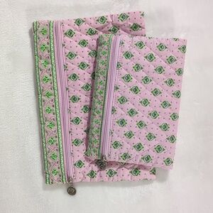 ❤️ Pink quilted paisley zip bags